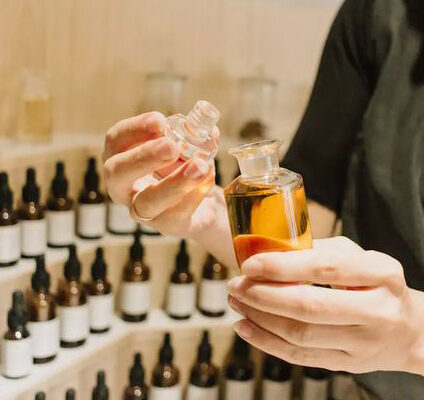5 Bước Xử Lý Đặc Biệt Giúp Tinh Dầu Gốc Tạo Hương Của Bạn Vượt Trội Về Chất Lượng
