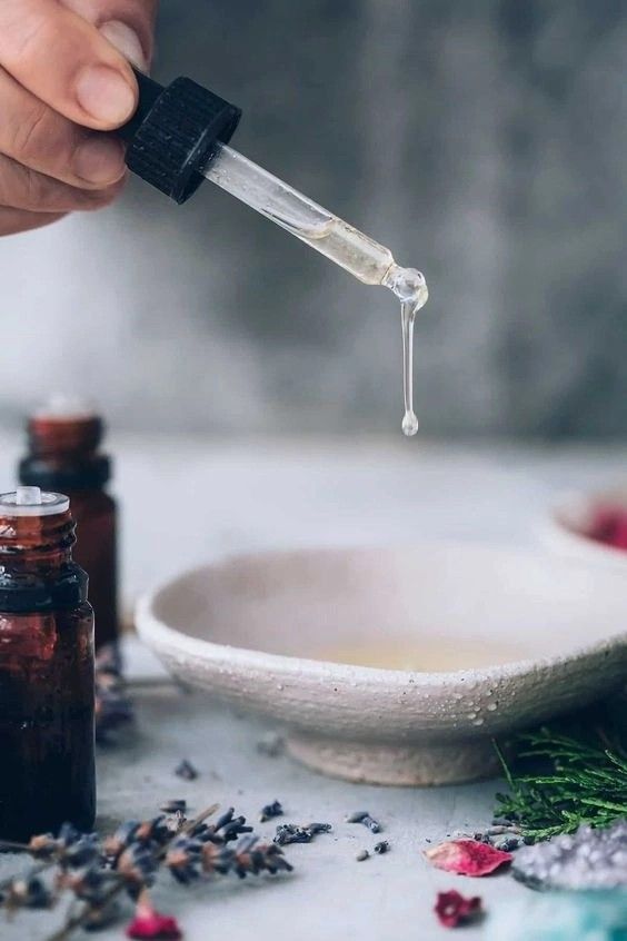 pha chế nước hoa tại nhà