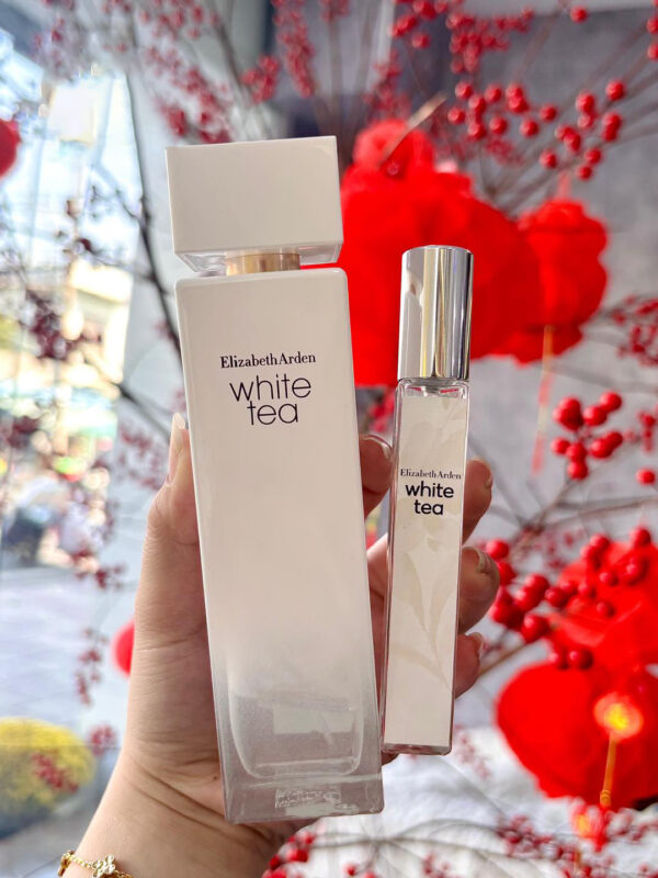 Elizabeth Arden White Tea